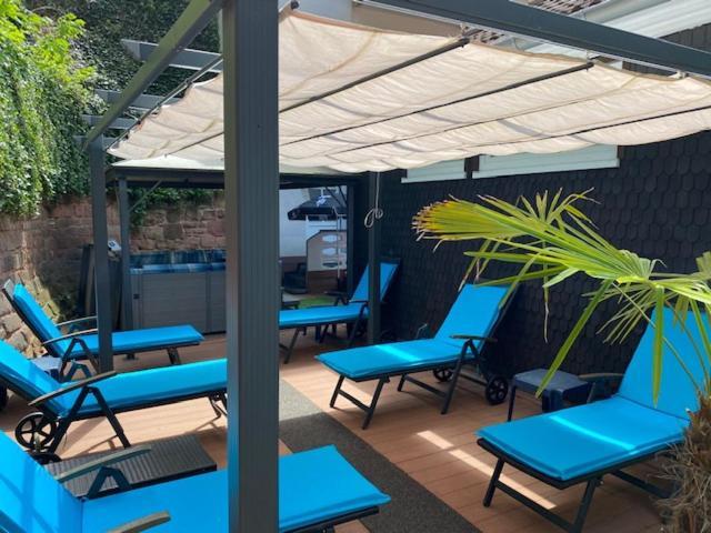 Schlosshotel לנדסטול מראה חיצוני תמונה